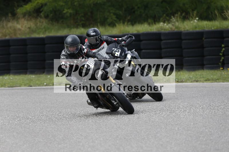 /37 28.07.2025 Dunlop Ride und Test Day ADR/Trackday Erfahren gelb Trackday schnell  rot/76
